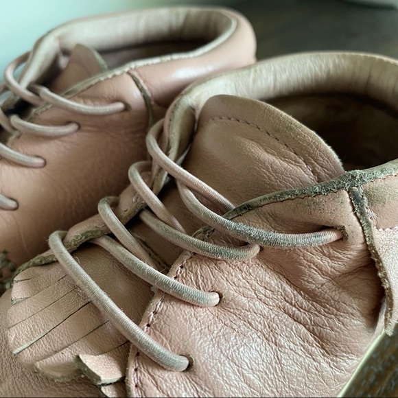 Freshly Picked Hard-Sole Moccasins in Blush Pink Size 10 - Picture 10 of 16